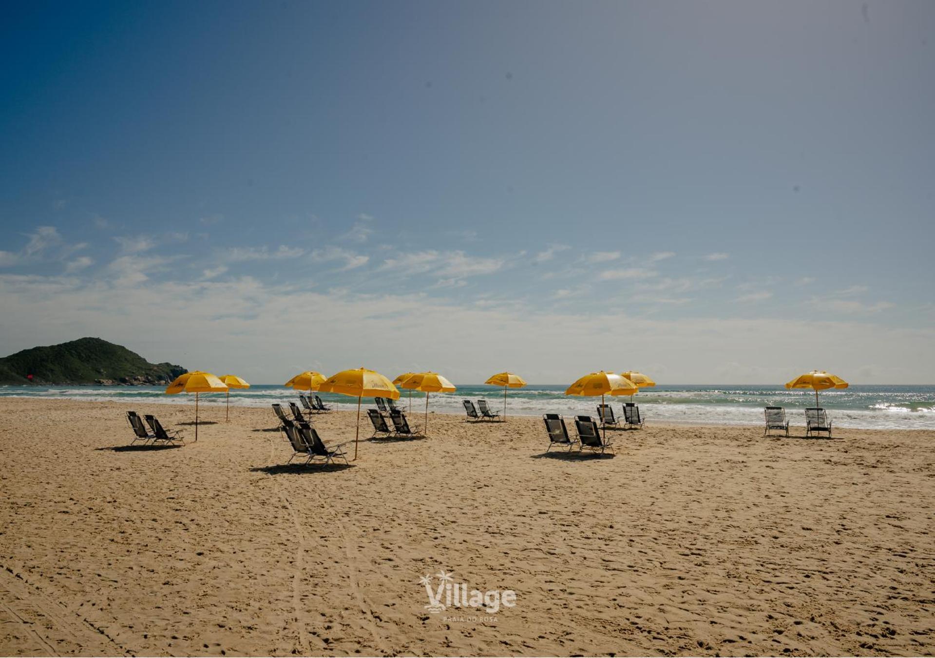 Village Praia Do Rosa Exterior photo